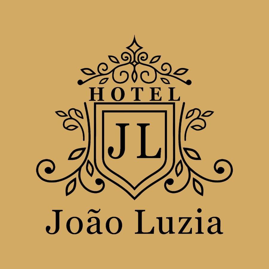 Hotel Joao Luzia Villa Nova de Resende المظهر الخارجي الصورة